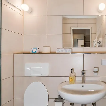 מלון Hotel Alter Markt