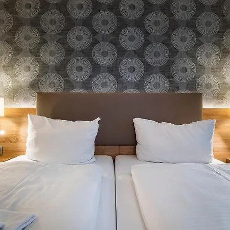 מלון Hotel Alter Markt