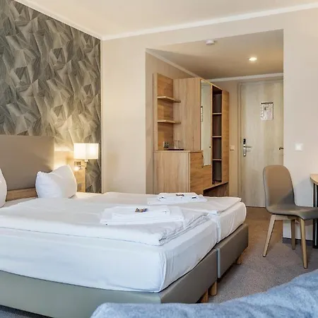 Hotel Alter Markt 3*