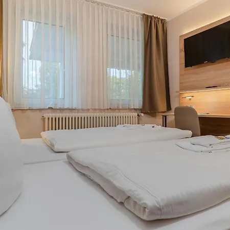 מלון Hotel Alter Markt