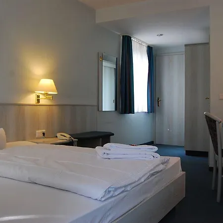 Hotel Alter Markt 3*